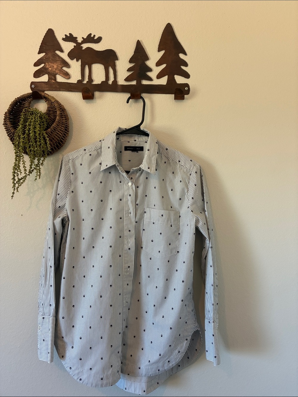 Banana Republic Striped Skull Print Button-Down Shirt